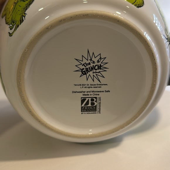 Dr Seuss How the Grinch Stole Christmas Ceramic Mixing Bowl with Handle - Picture 3 of 5